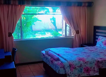 Lovelynn's Guest House